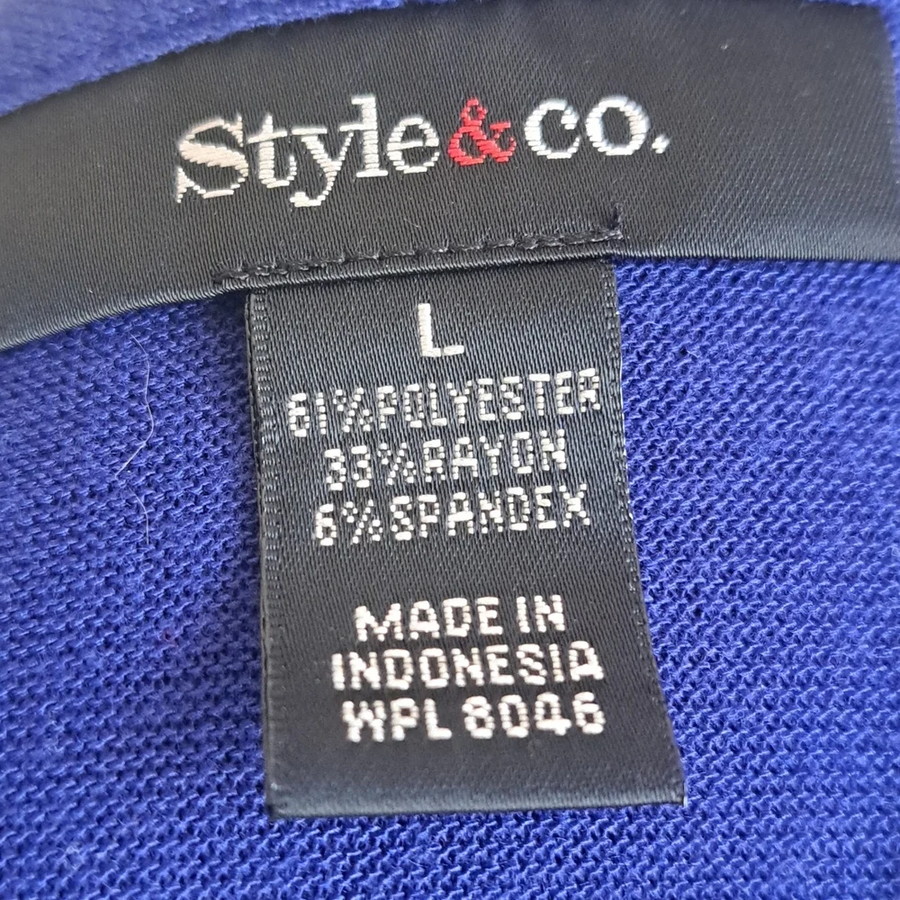 Style & Co Large Sweater Wrap in Royal Blue - Picture 4 of 4